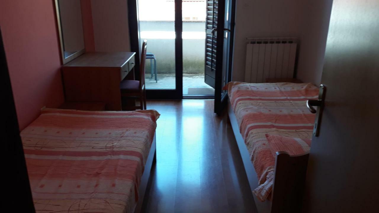 Apartmani Vukovic Punat Kültér fotó